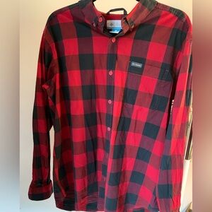 Columbia Men's Bold Red and Black Checkered Shirt
